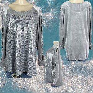 Roaman's +22/24 Gray Scoop Neck Sequin Front Velour Back Long Caged Sleeve Top